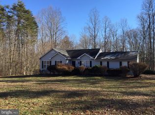 949 Oak Creek Rd, Palmyra, VA 22963