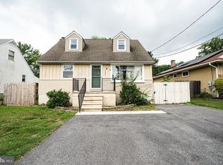 7521 N Point Rd, Sparrows Pt, MD 21219