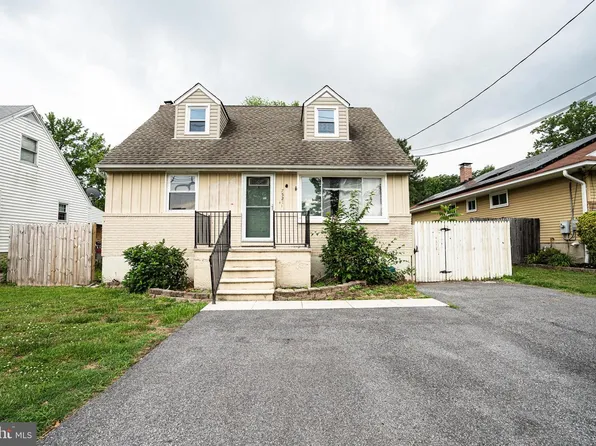 7521 N Point Rd, Sparrows Pt, MD 21219