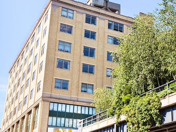 5th image of 95 Horatio St APT 7E