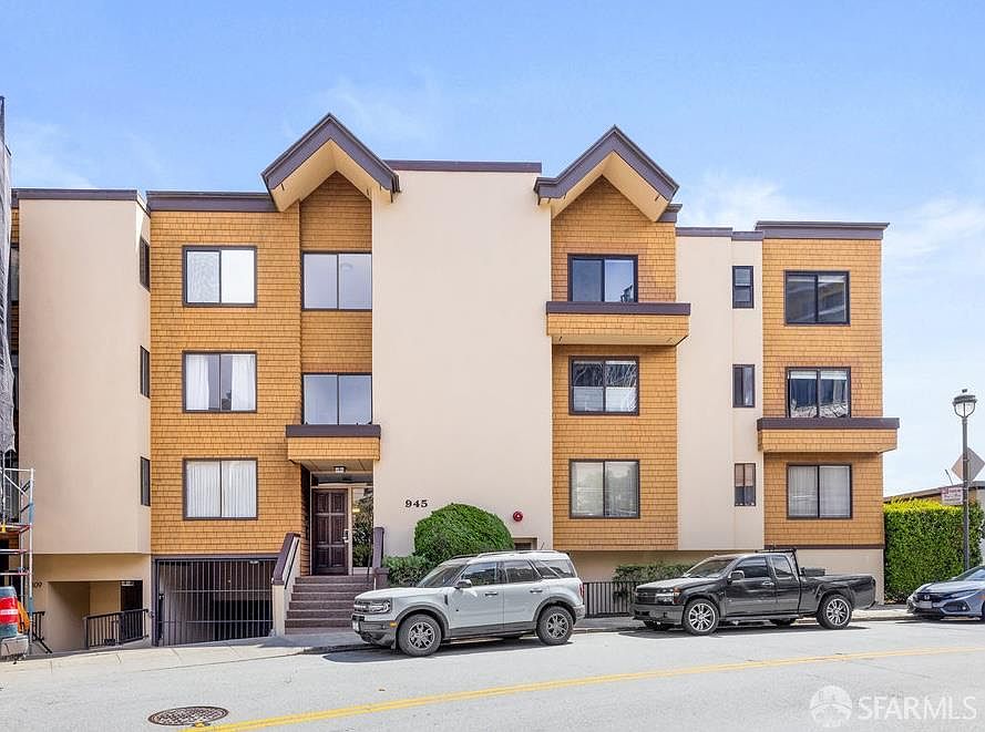 2nd image of 945 Corbett Ave APT 206