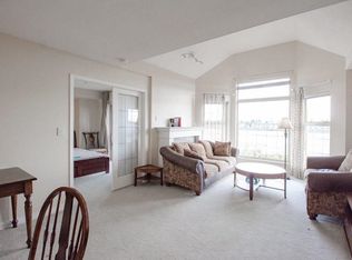 5650 Oak St, Vancouver, BC V6M 2V6