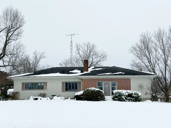 1731 W Country Club Rd, Connersville, IN 47331