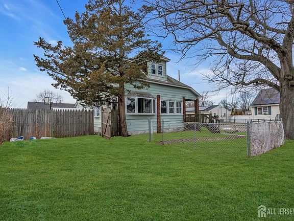 3rd image of 26 Murray Ln