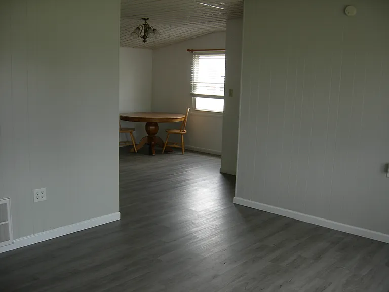 812 Tule St — Photo 5