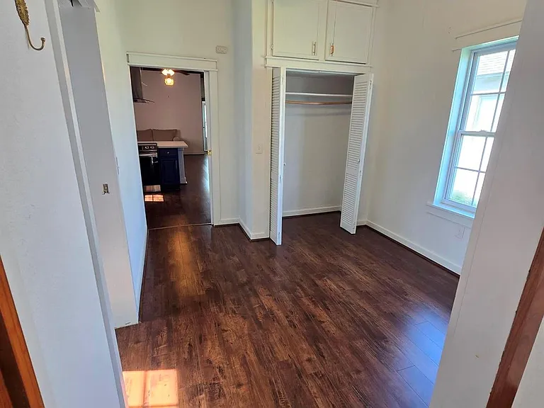 4124 Avenue M 1/2 — Photo 18