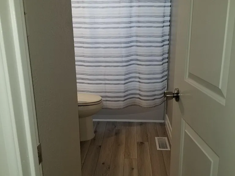 2058 Sumac St — Photo 19