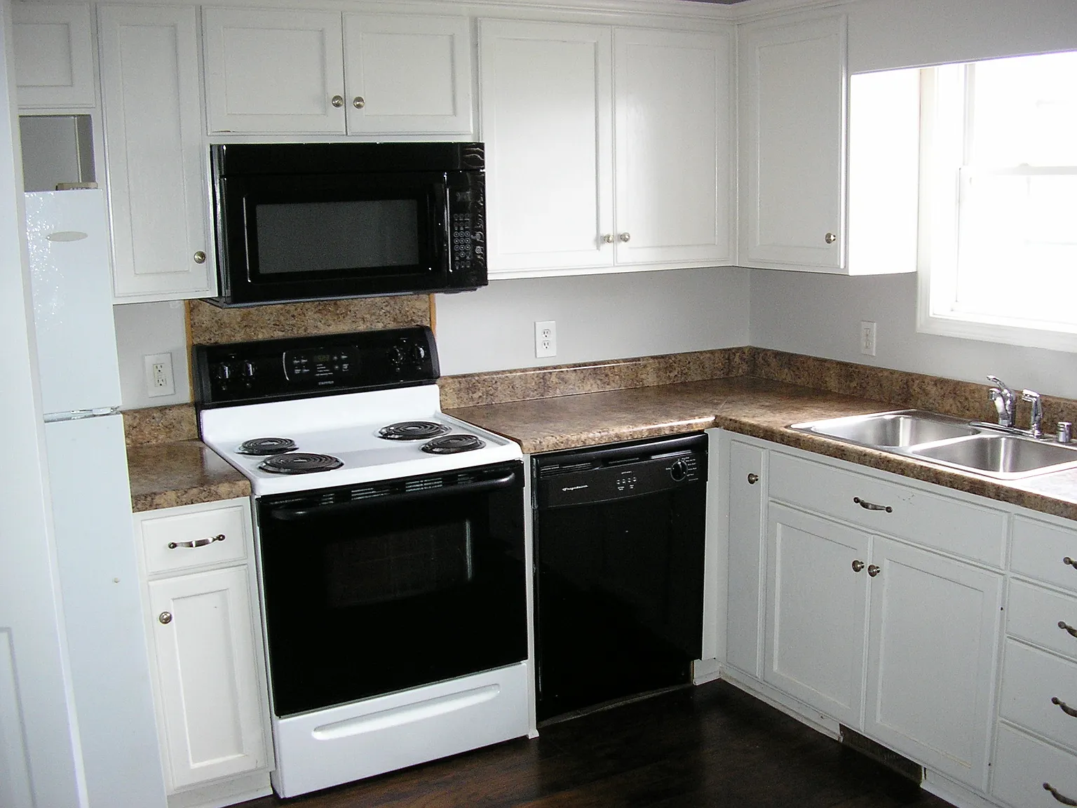 322 Kenlee Circle — Photo 3