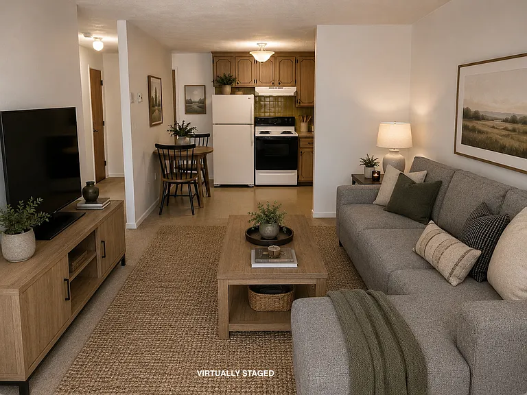 Lexington St Apartments — Photo 35