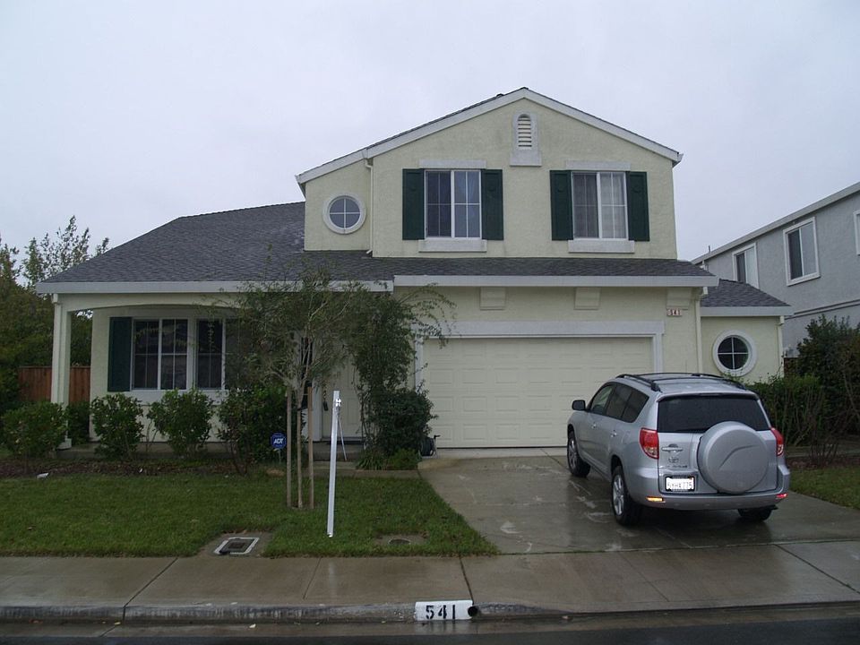 541 Canyon Meadows Dr.