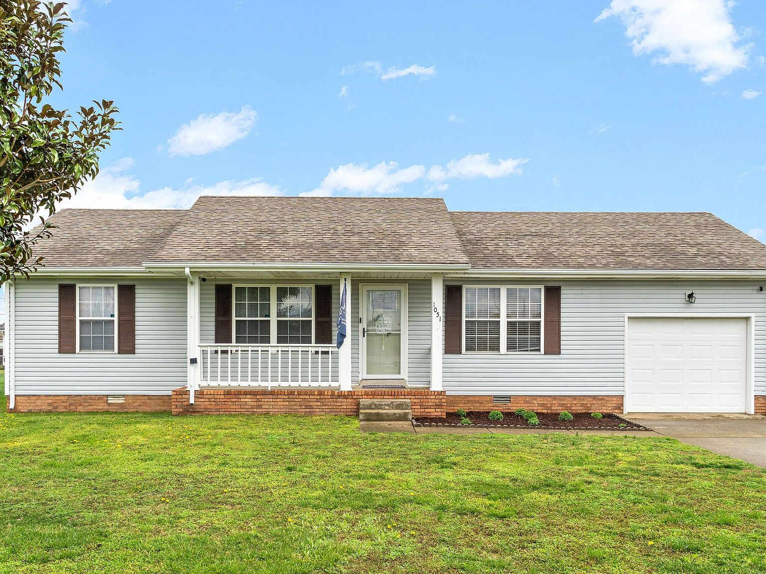 1051 Mcclardy Rd Clarksville Tn 37042 Zillow