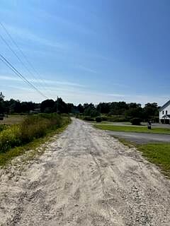 2nd image of 16 Lenfest Lane