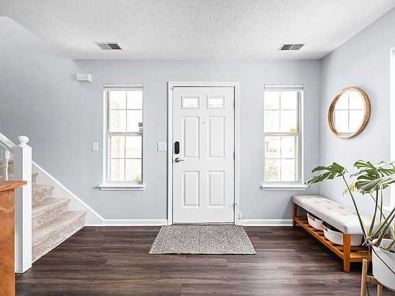 3rd image of 6008 Polonius Dr