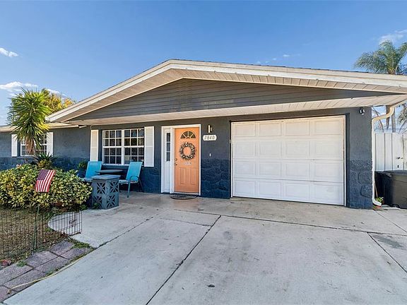 3rd image of 7840 Coventry Dr