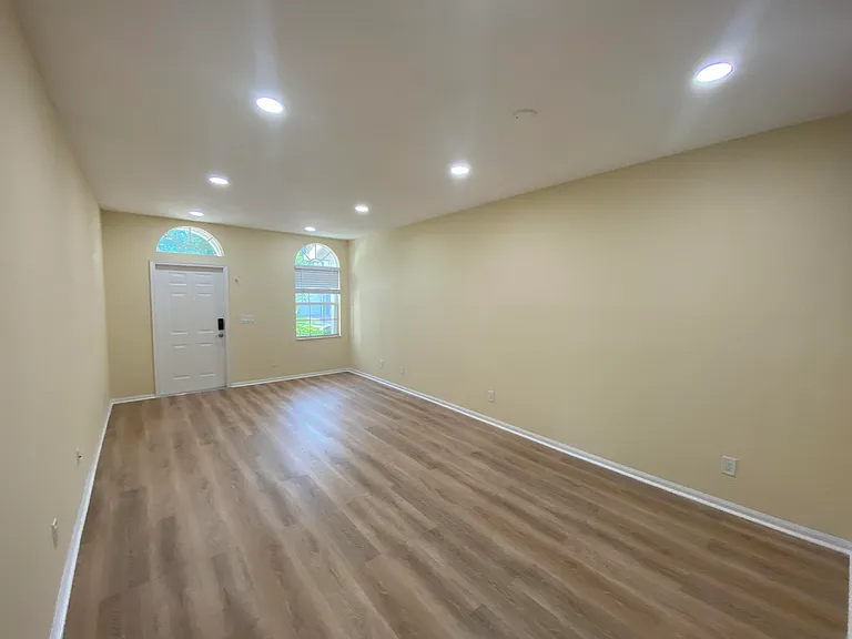 4456 Regal Ct — Photo 5