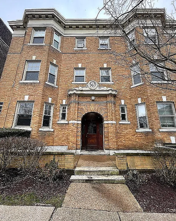 169 Mariner St #7