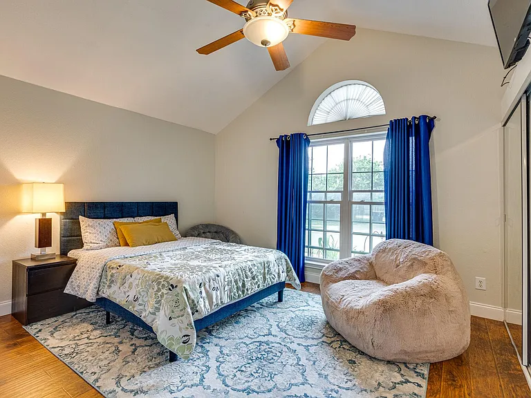 10236 Quest Dr — Photo 14
