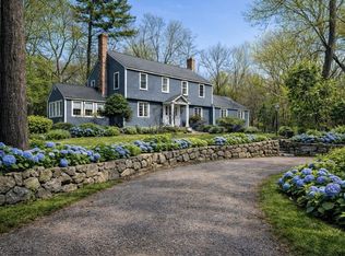 12 Inverness Cir, Boxford, MA 01921