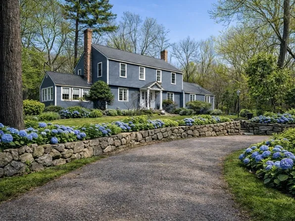 12 Inverness Cir, Boxford, MA 01921