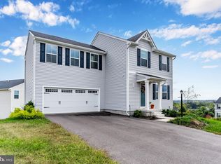 64 Flourite Dr, Chambersburg, PA 17202