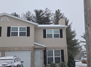 405 Donna Dr, O'Fallon, IL 62269