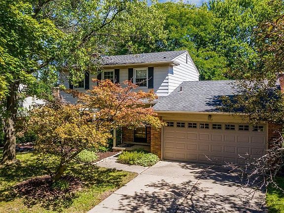 2nd image of 924 Jeffrey Dr #1