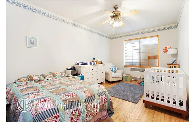 Sold by Douglas Elliman | media 21