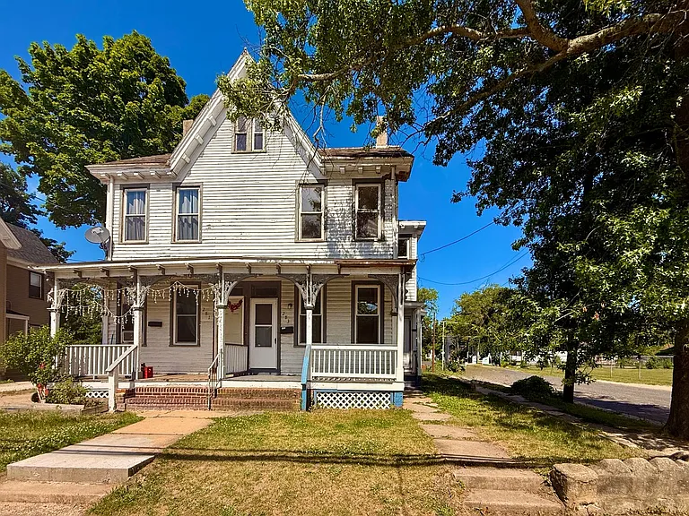 281-283 South Ave — Photo 2