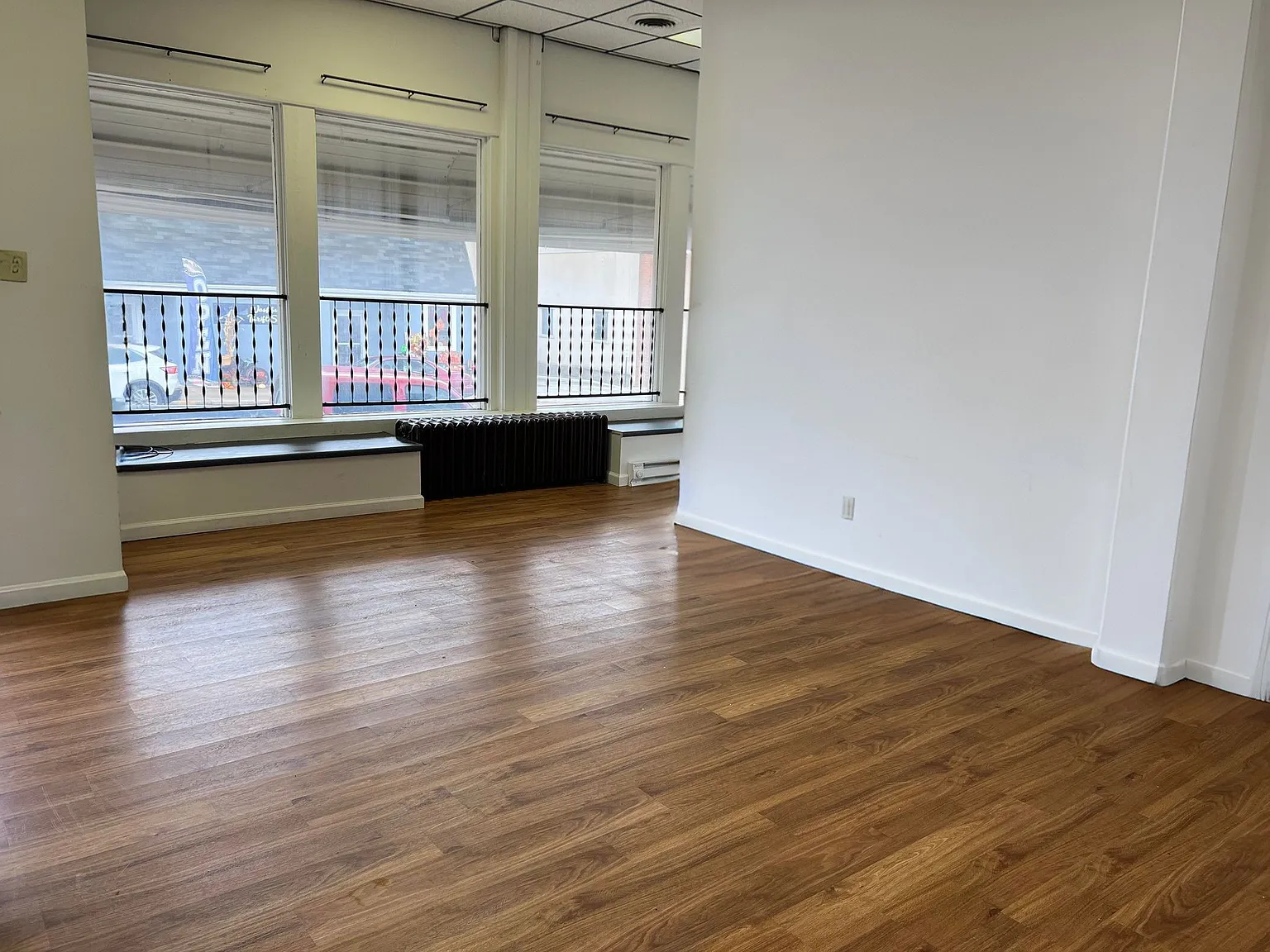 1 bed, 1.0 bath, $625 — Photo 4