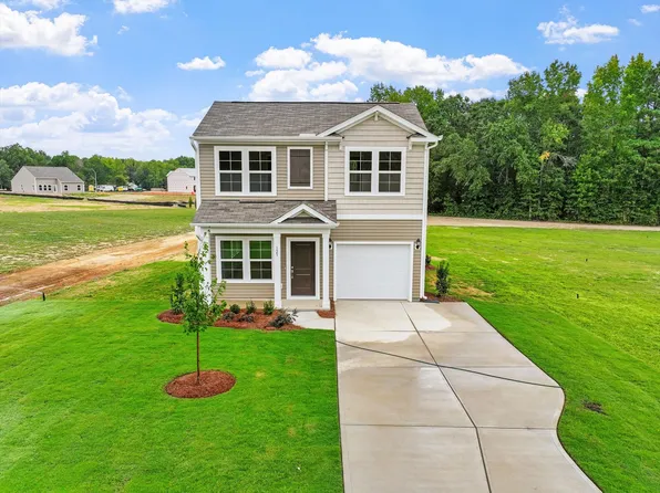 123 Bunker Hill Pl, Angier, NC 27501