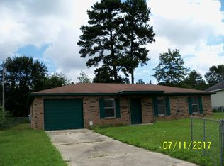 295 Beauville Dr, Dothan, AL 36303