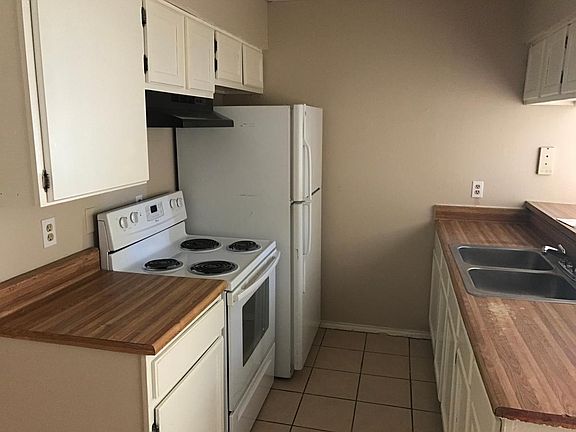 4th image of 1400 Clamp Ave #1