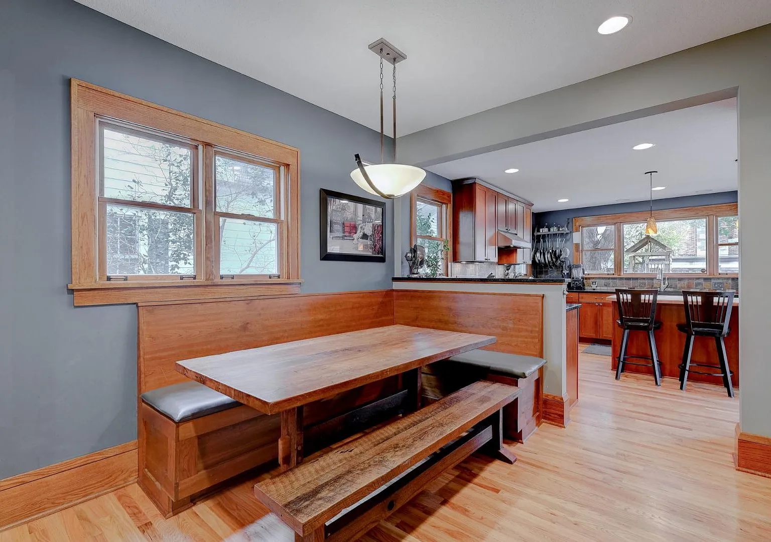 3 bed, 2.5 bath, 2417 sqft, $4,000 — Photo 3