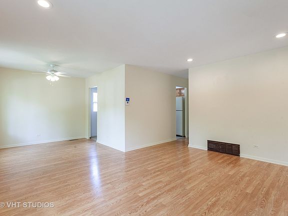4th image of 7943 Westview Ln