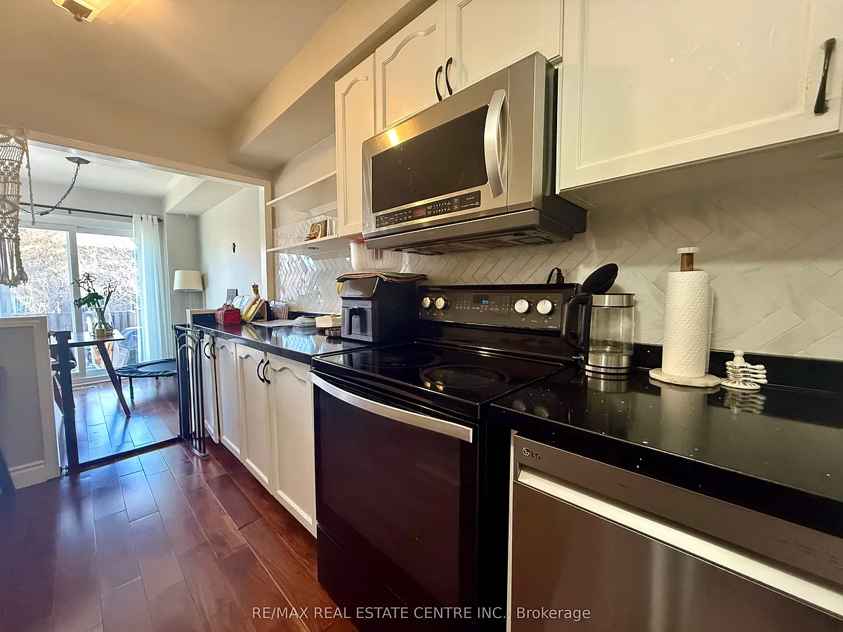 Building Photo - 2225 Dale Ridge Dr