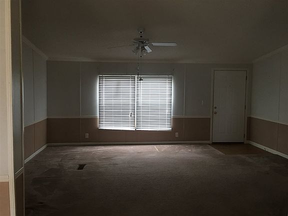 3rd image of 25 Pebble Creek Dr