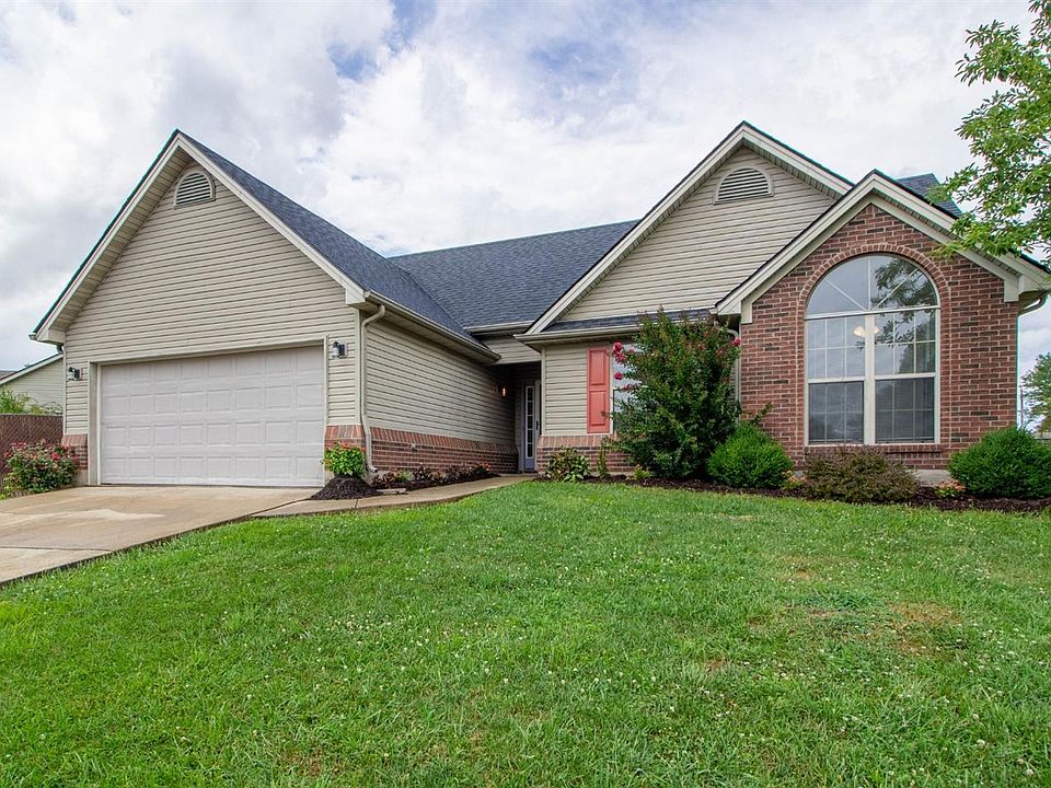 1st image of 256 Holly Ln