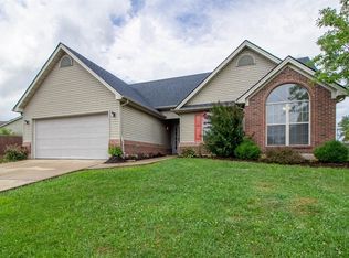 256 Holly Ln, Paris, KY 40361