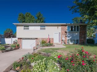 402 Vermont St, Bethalto, IL