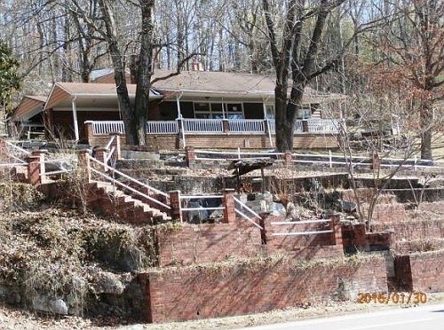 1st image of 871 Lynn Garden Dr