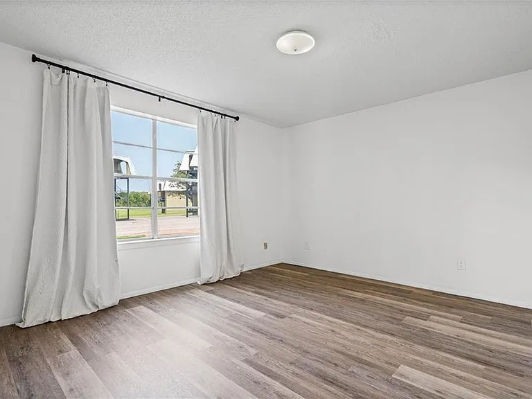 119 Riverbend Dr #119 — Photo 11