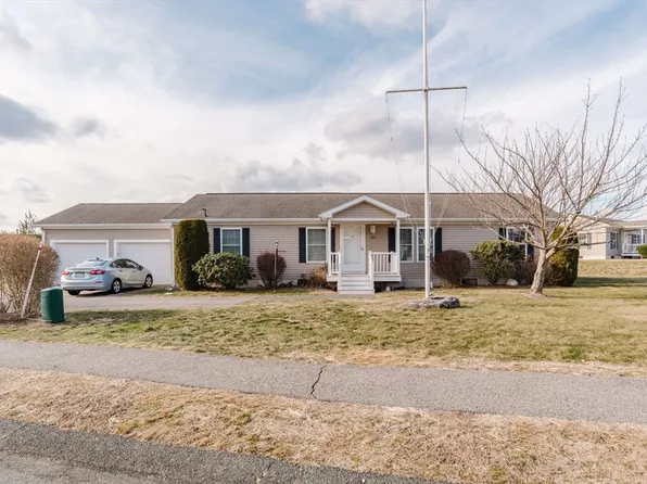 3602 Green St, Middleboro, MA 02346