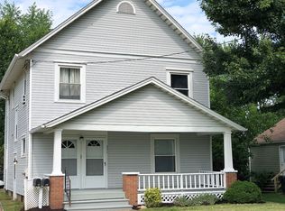 389 Orchard Ave NE, North Canton, OH 44720