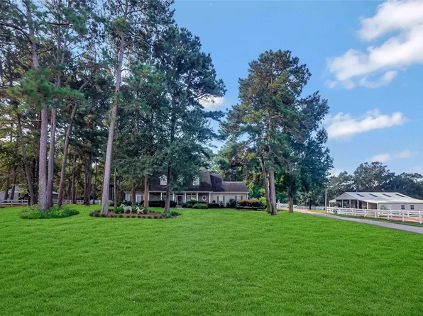 29919 Edgewater Drive, Magnolia, TX 77354