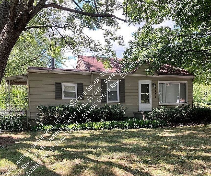 1st image of 23151 Albion Ave