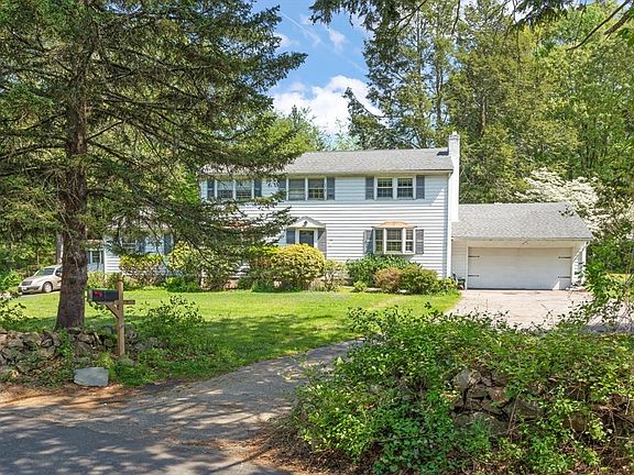 2nd image of 122 Sandy Valley Rd