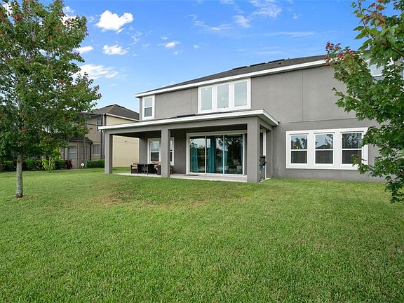 5th image of 2139 Plantation Oak Dr