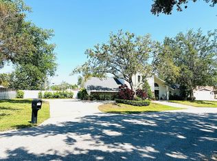 1403 Riverview Cir NW, Bradenton, FL 34209