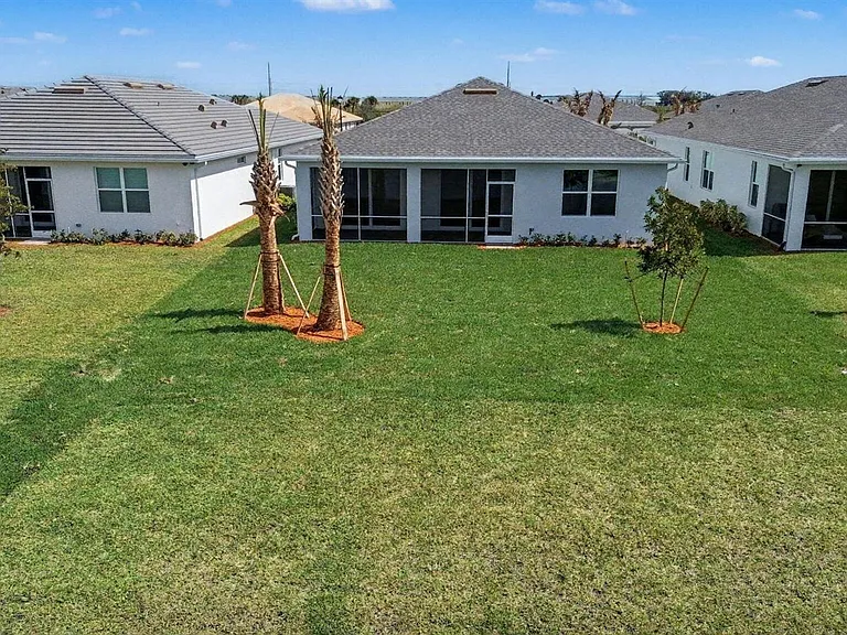 14172 SW Incarnadine Ln — Photo 20