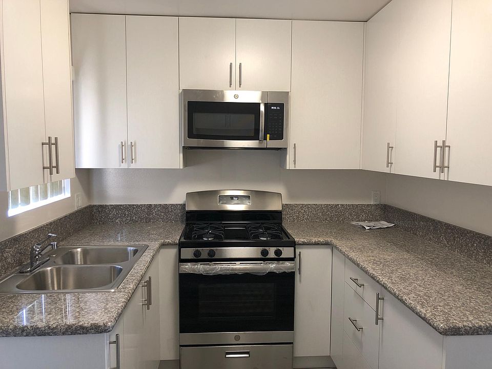1st image of 420 Salem St APT 207